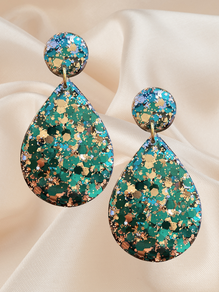 Large Dangle Velvet Evergreen