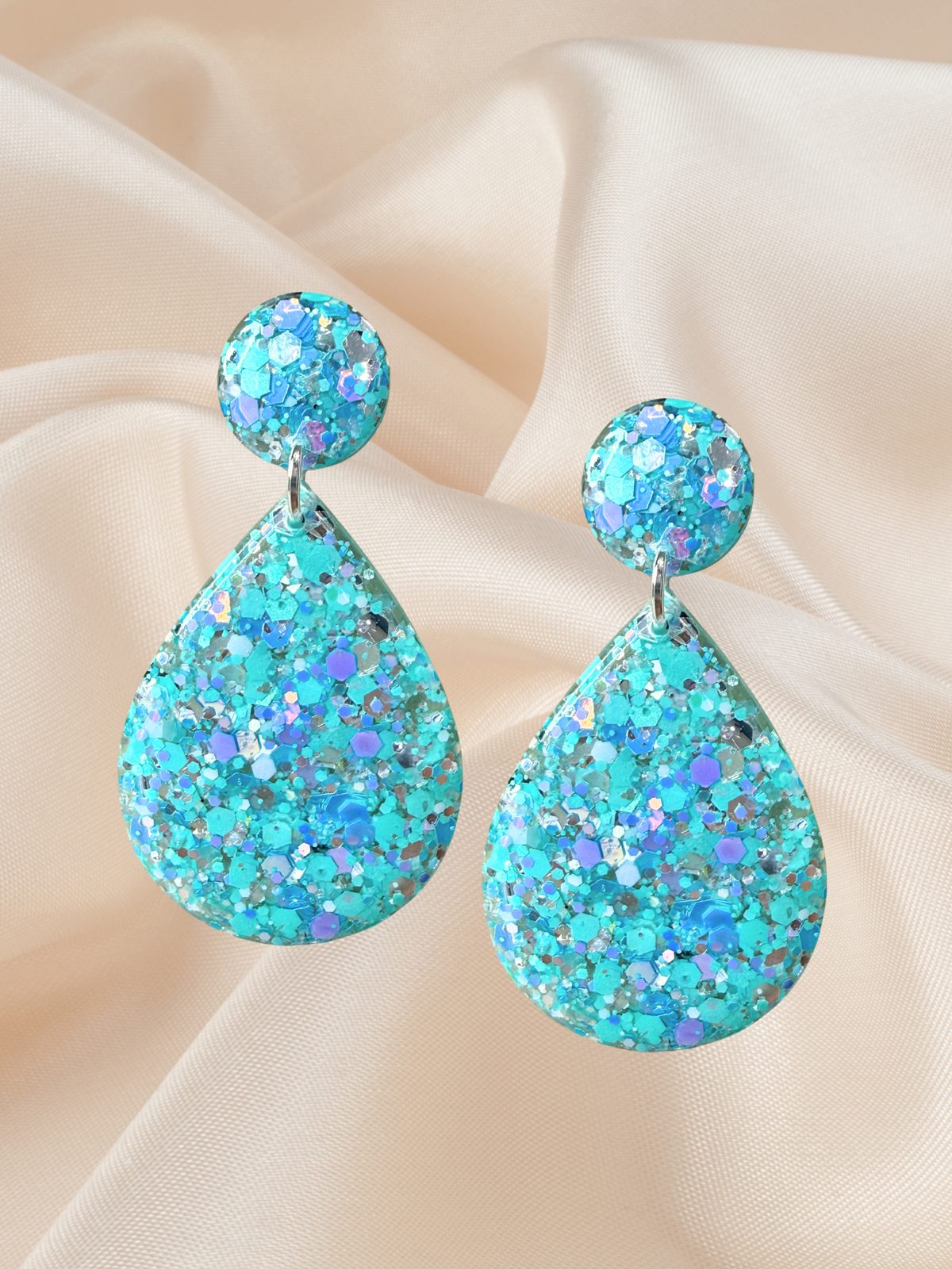 Large Dangle Aqua Spritz