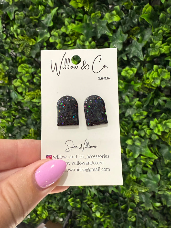 Arch Studs Black Kaleidoscope