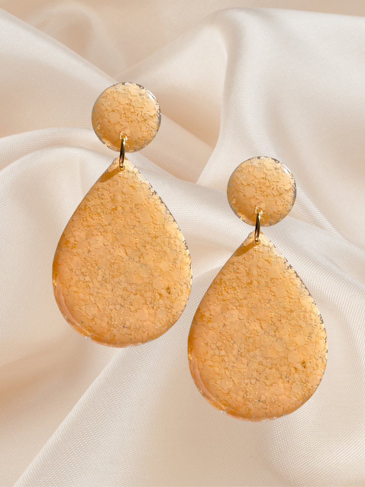 Large Dangle Honey Dew