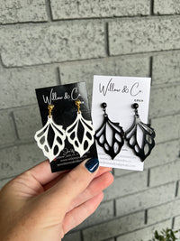 Large Geo Dangle Black