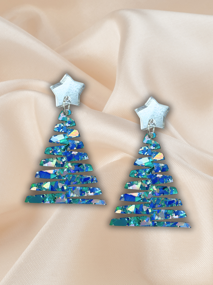 Zig Zag Christmas Tree Dangle Seafoam
