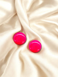 1.5cm Studs Hot Pink Pop