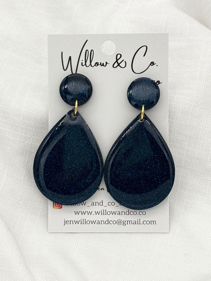 Large Dangle Navy Eclipse