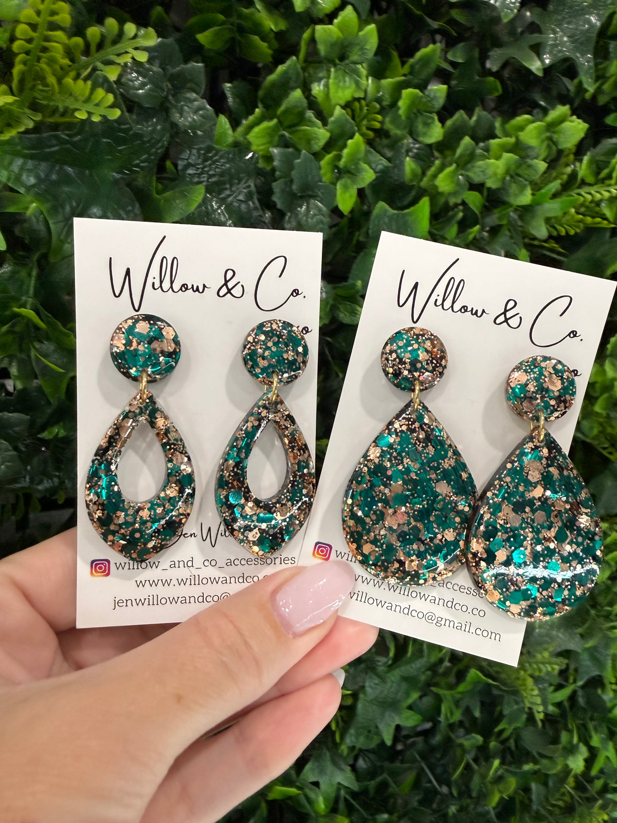 Large Dangle Velvet Evergreen