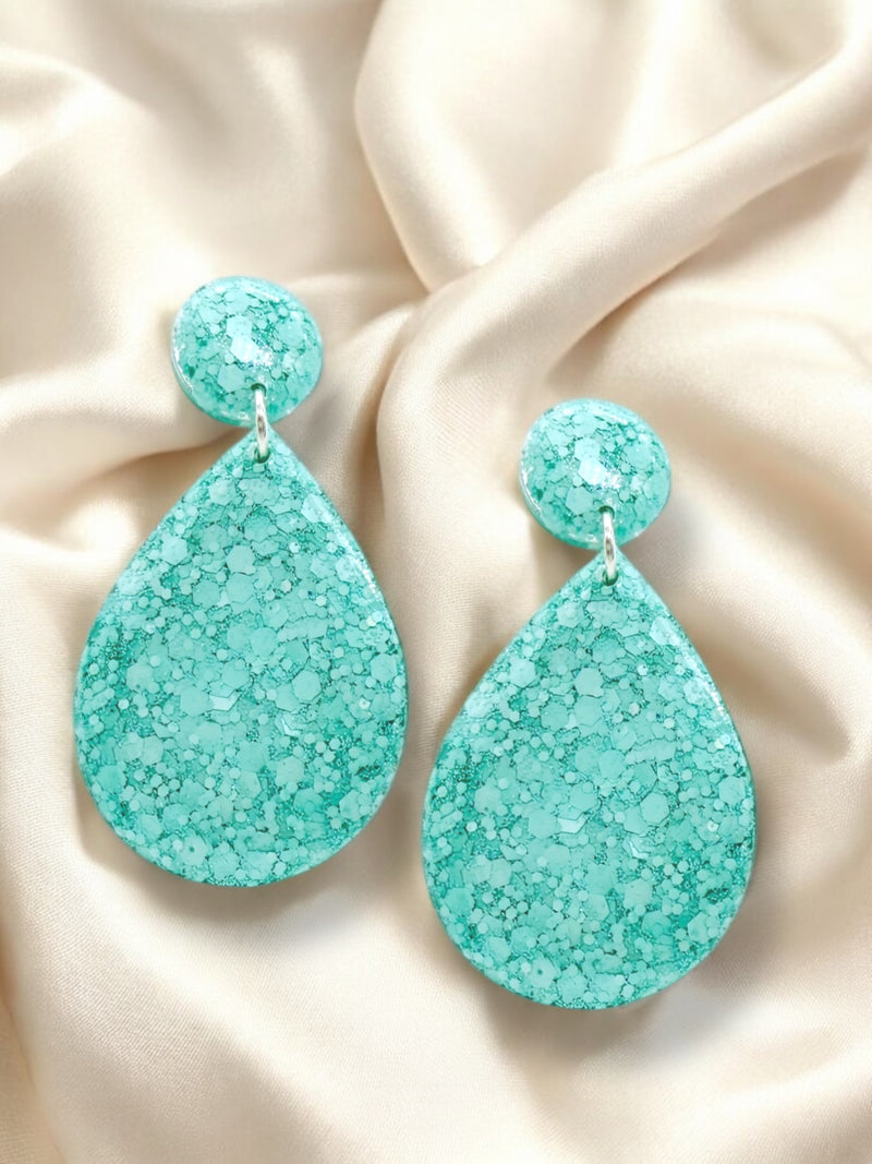 Large Dangle Pastel Mint