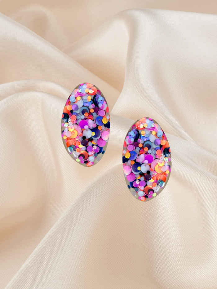 Organic Oval Stud Party Pop