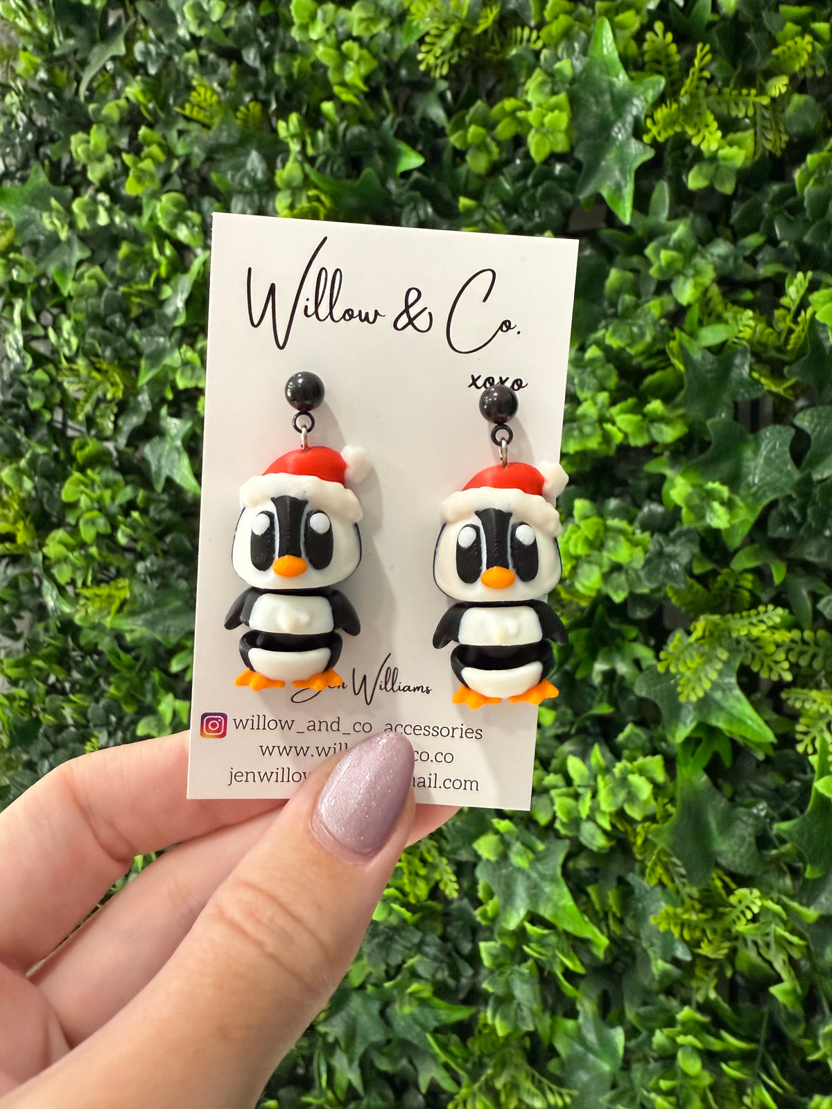 3D Festive Penguin Dangles