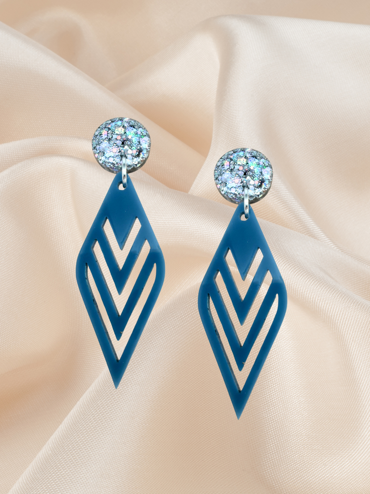 Large Art Deco Dangle Kaleidoscope Silver