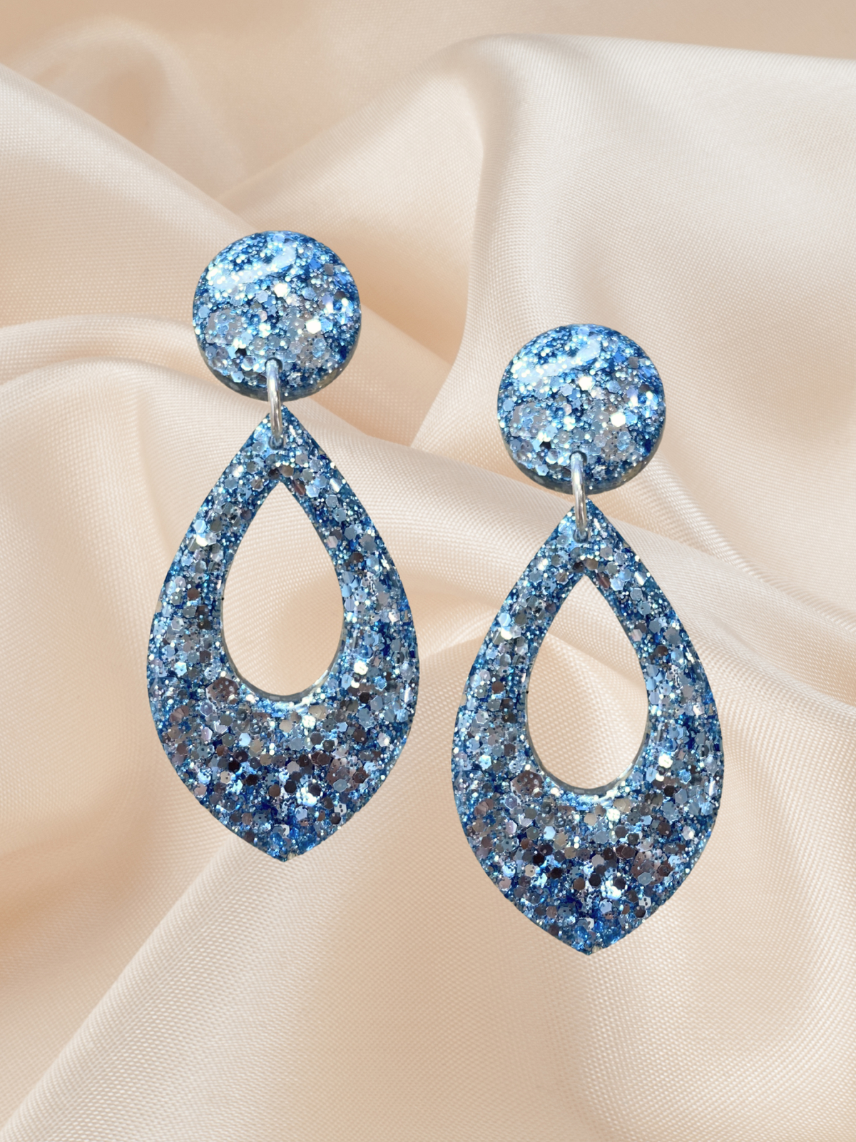 Featured Teardrop Dangle Frosted Denim