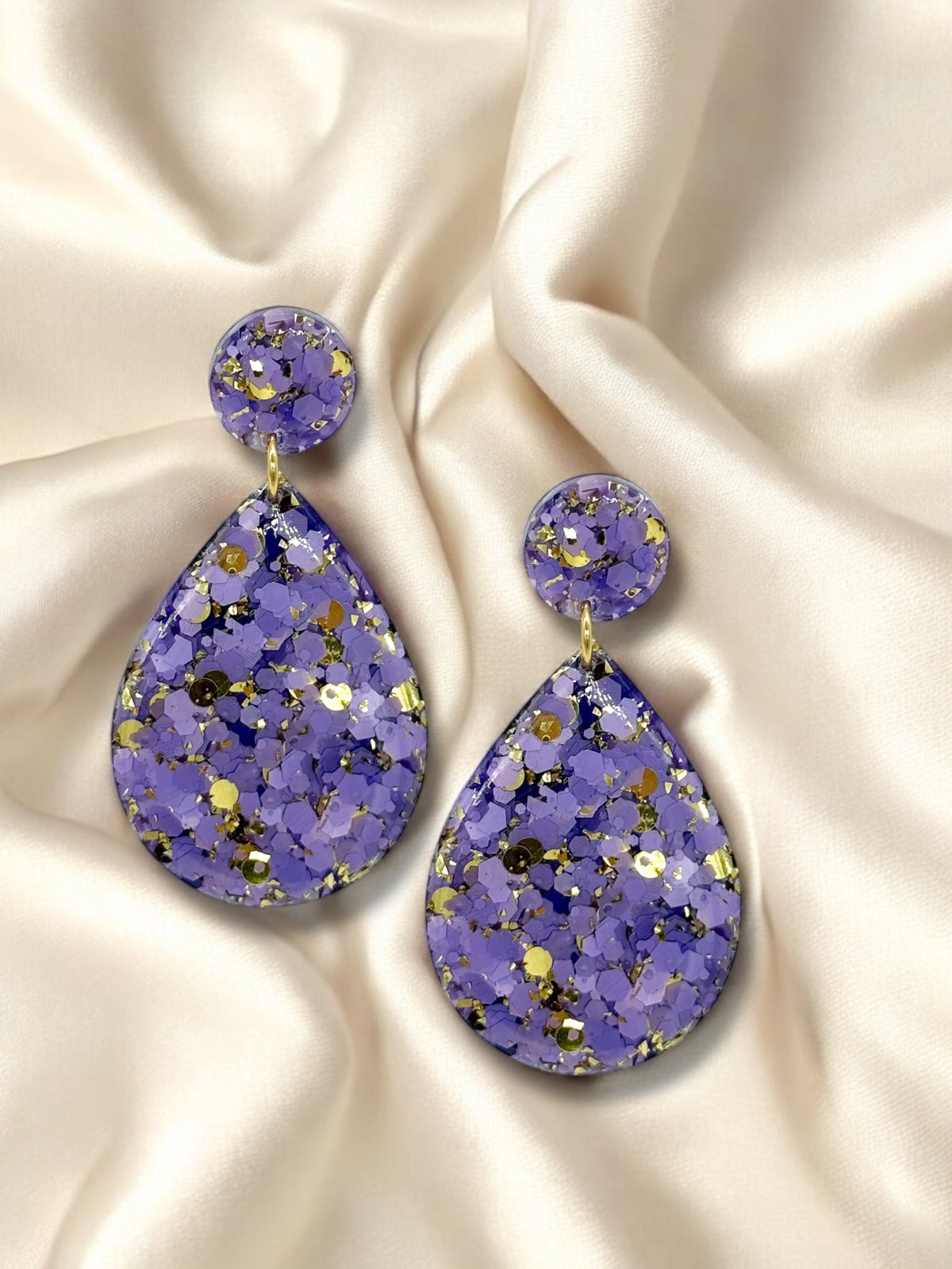 Large Dangle Twilight Lotus