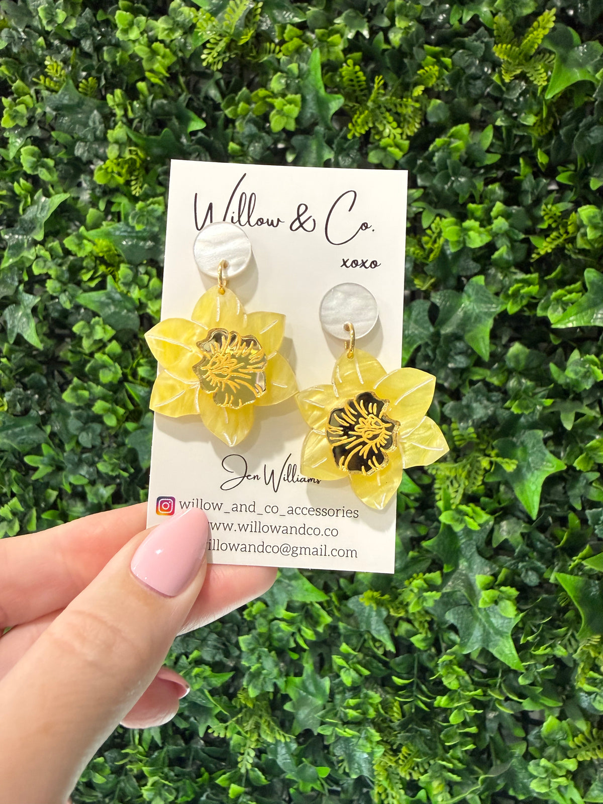 MIDI Daffodil Dangle Yellow