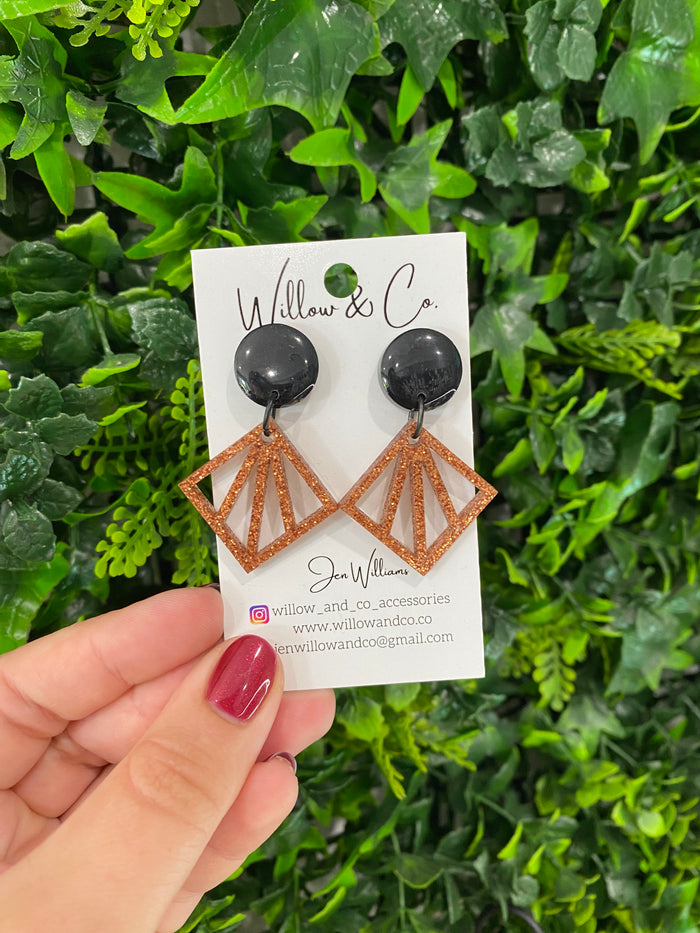 MIDI Art Deco Dangle Black Glam