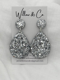 Large Dangle Luminous Silver
