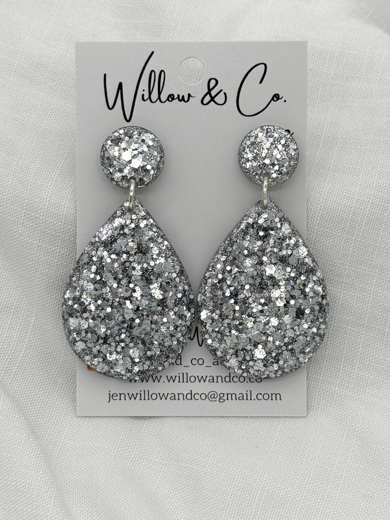 Large Dangle Luminous Silver