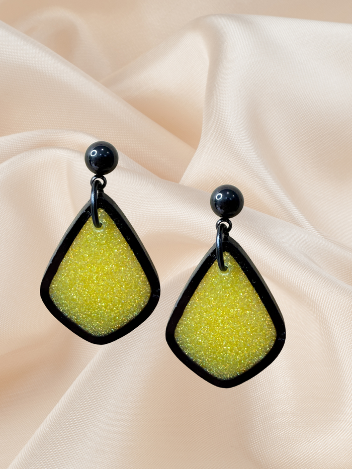 MINI Acrylic Frame Dangle Lemon Lime