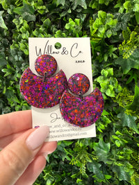 Statement Scoop Dangle Wild Berry Blaze