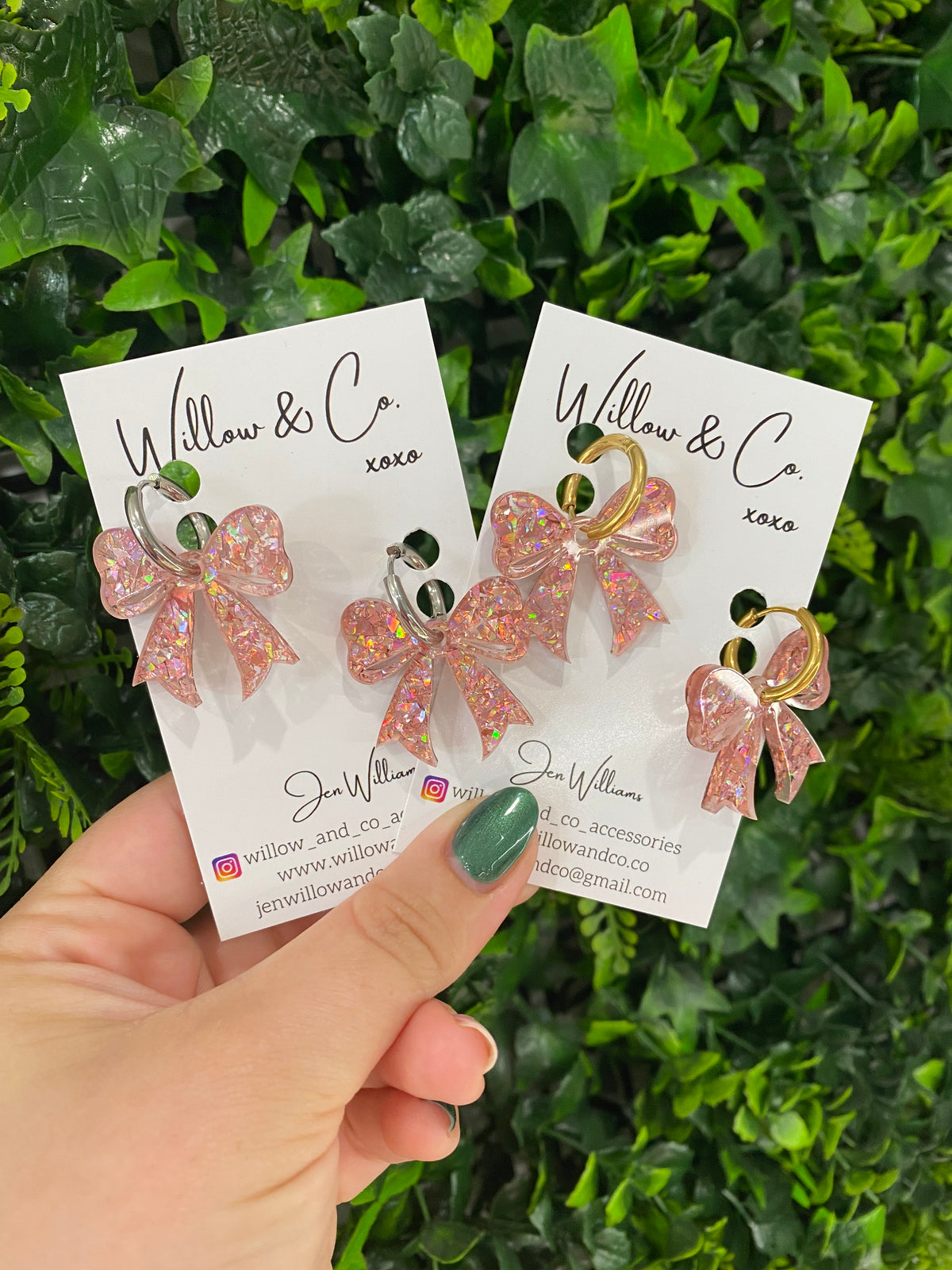 Bow Hoop Dangle Pink Glimmer