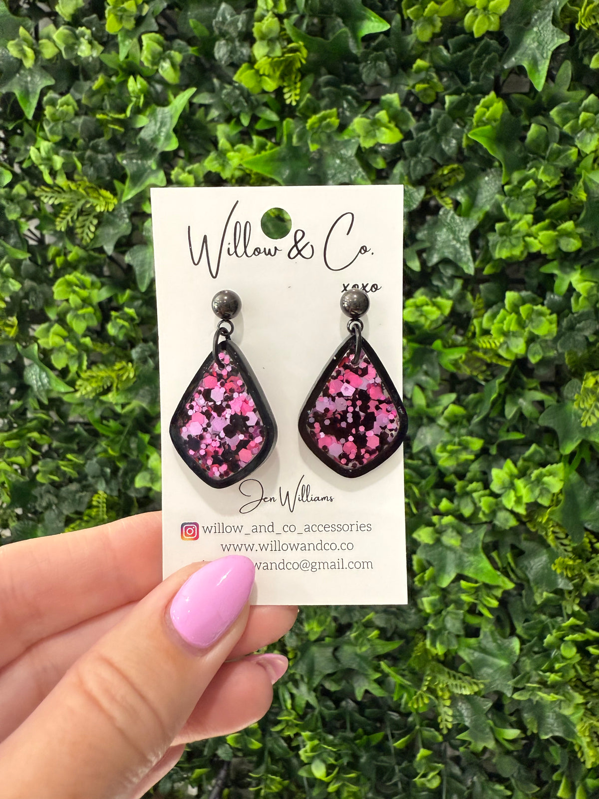 MINI Acrylic Frame Dangle Black Cherry