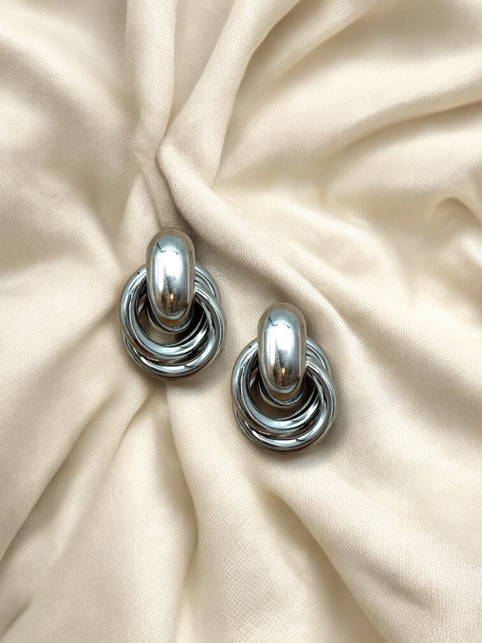 Loop Knot Stud Silver