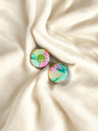 1.5cm Stud Eucalyptus Flower