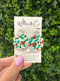 MIDI Holly Jolly Round Bauble