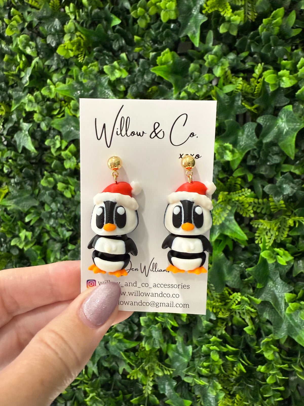 3D Festive Penguin Dangles