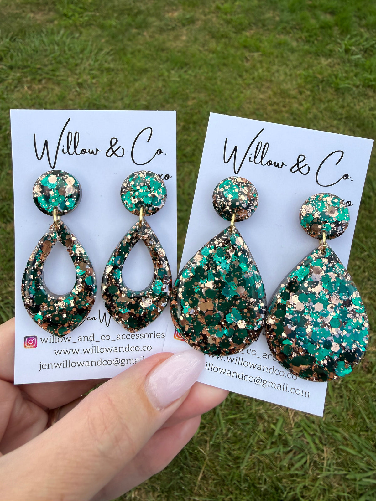 Large Dangle Velvet Evergreen