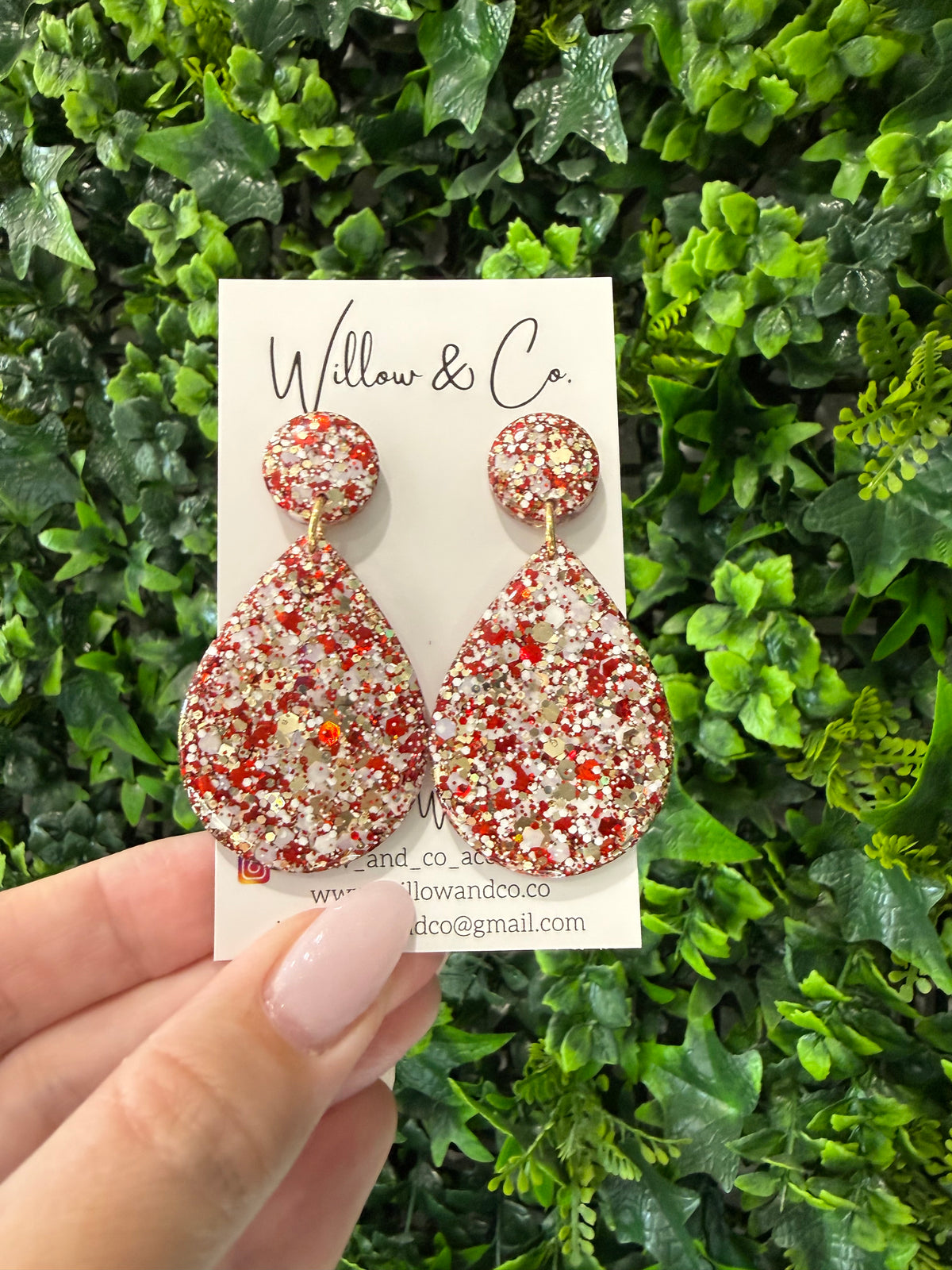 Large Dangle Scarlet Sparkle