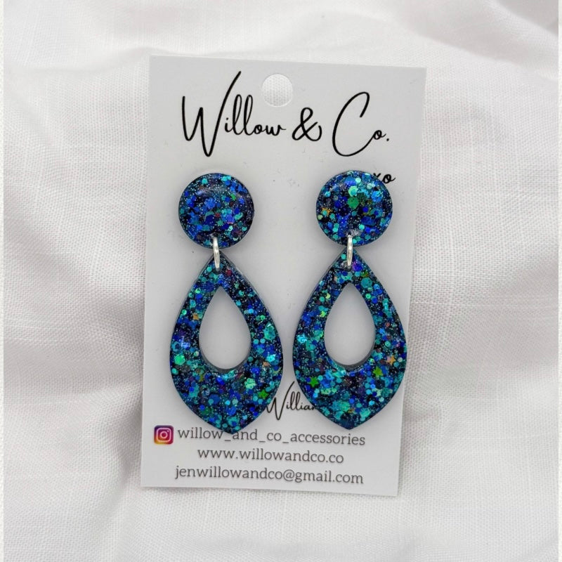 Large Feature Teardrop Dangle Moonlight