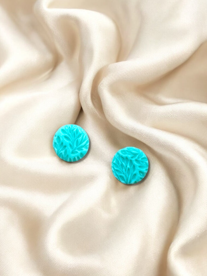 1.5cm Clay Stud Mint Grove