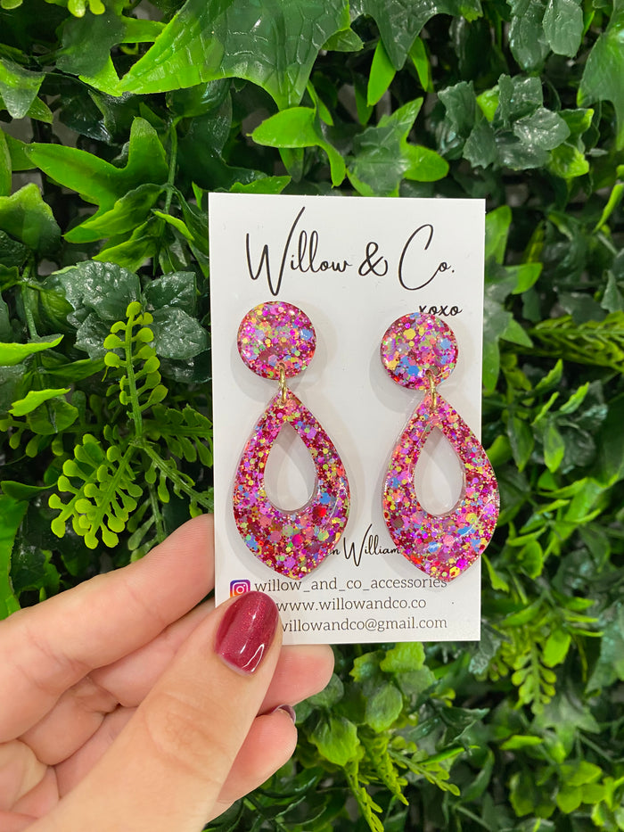 Feature Tear Dangle Valentine