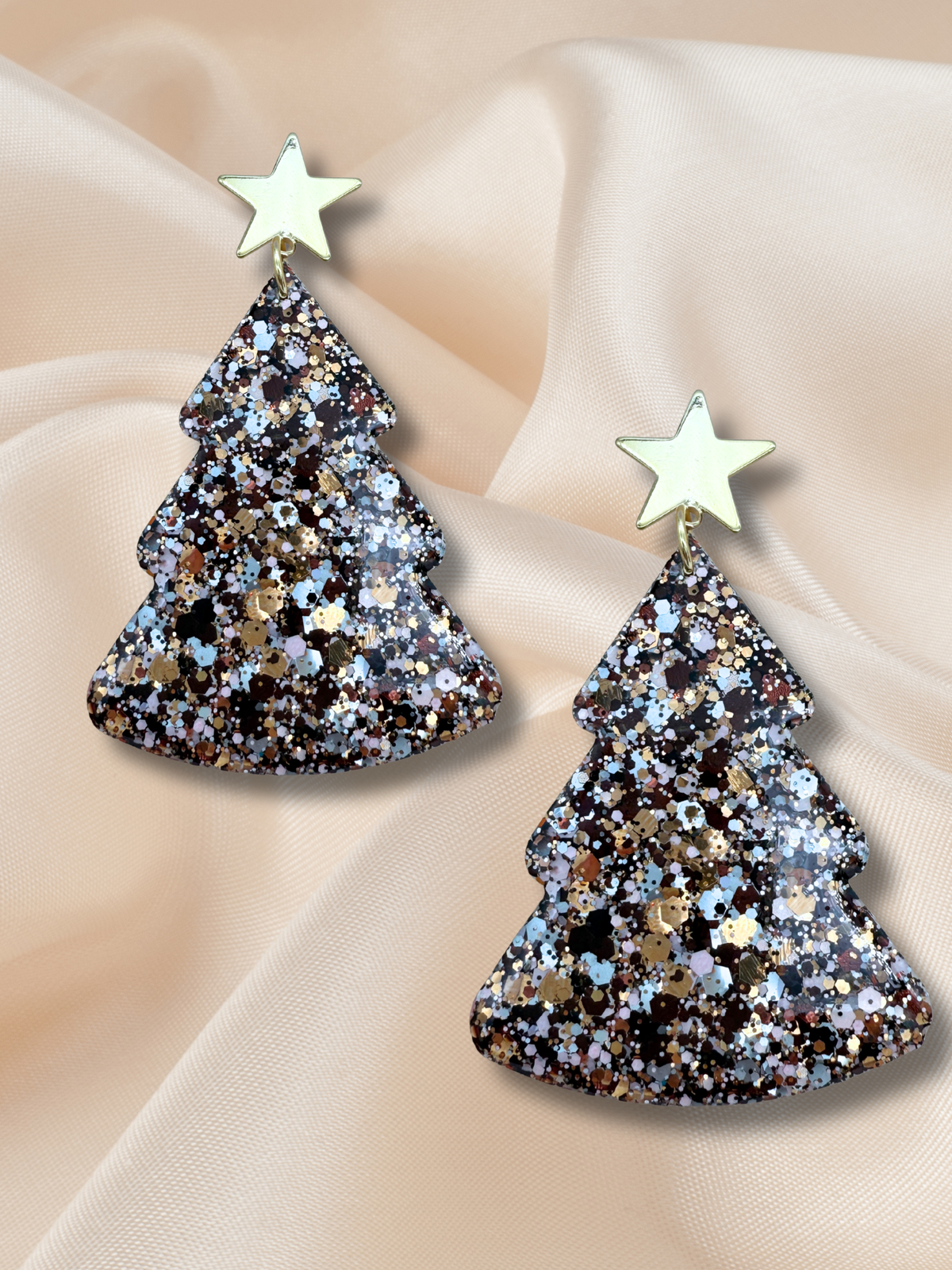 XL Christmas Tree Dangle Frosted Mocha