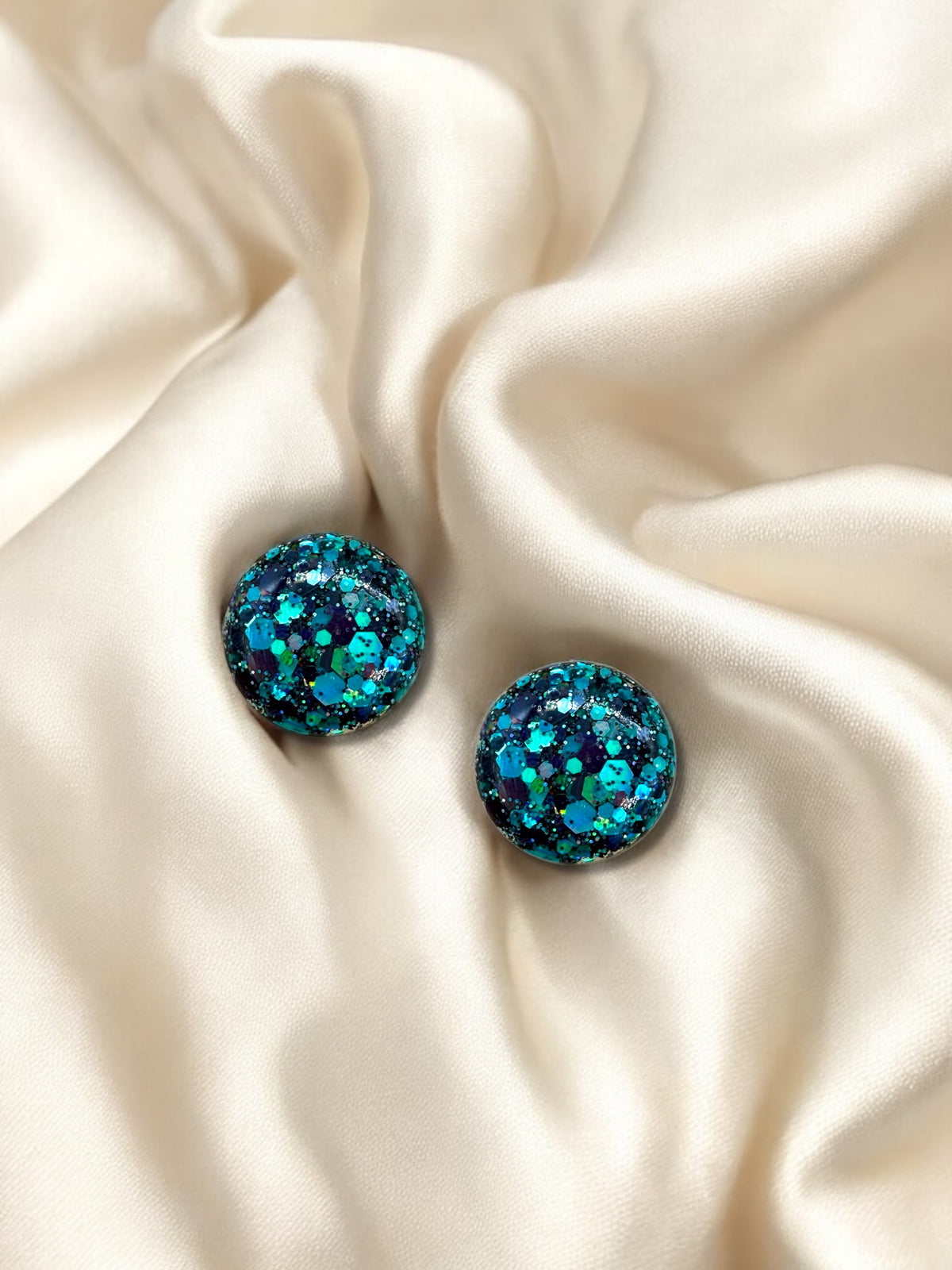 1.5cm Studs Siren Noir
