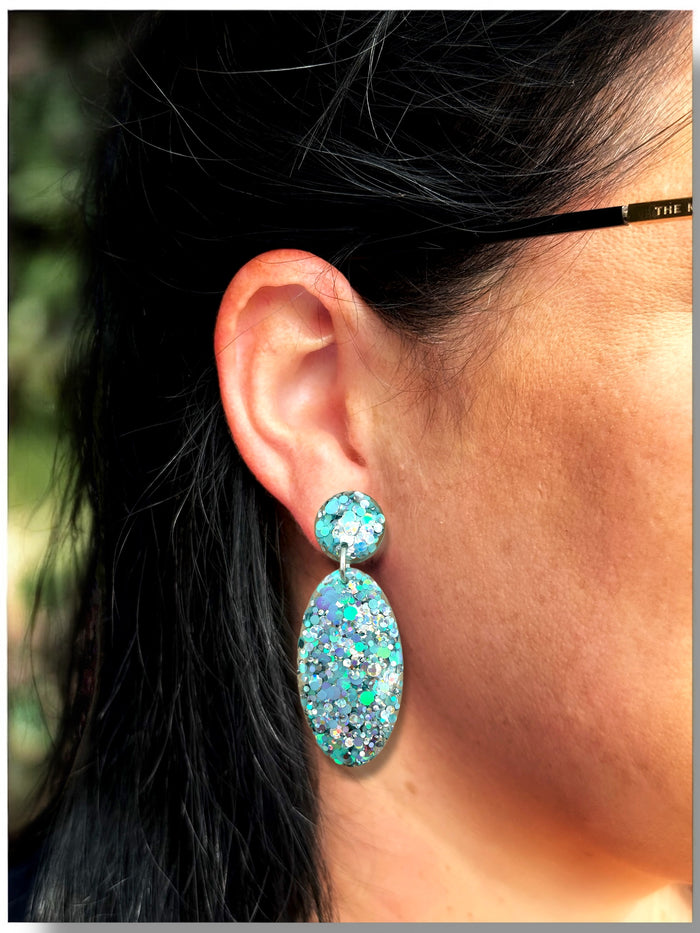 LARGE Oval Dangle Frost