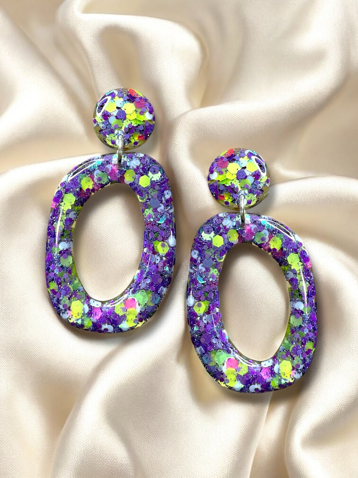 LARGE ORGANIC HOOP Dangle Ultraviolet Pop