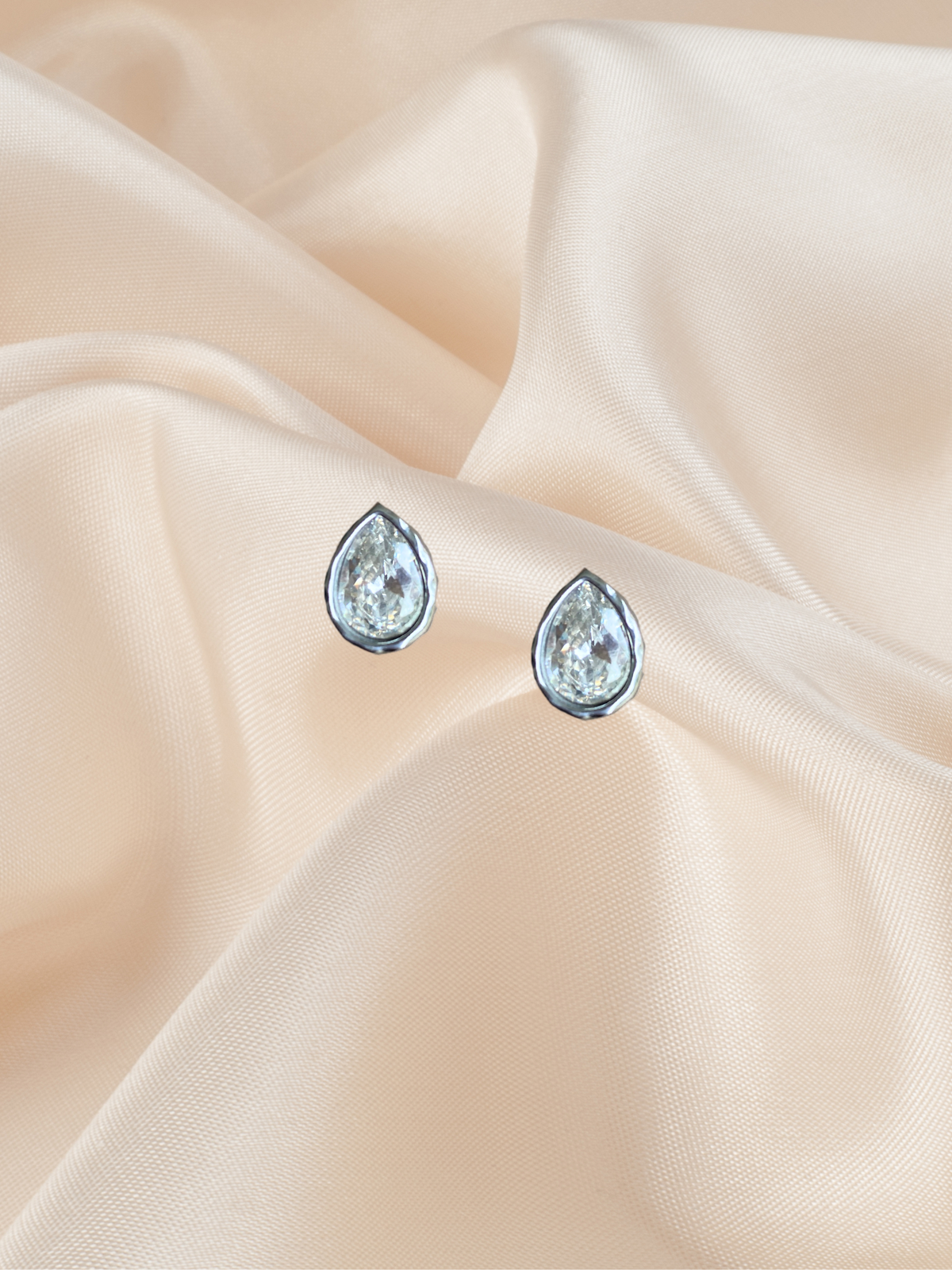 Cubic Zirconia Stud
