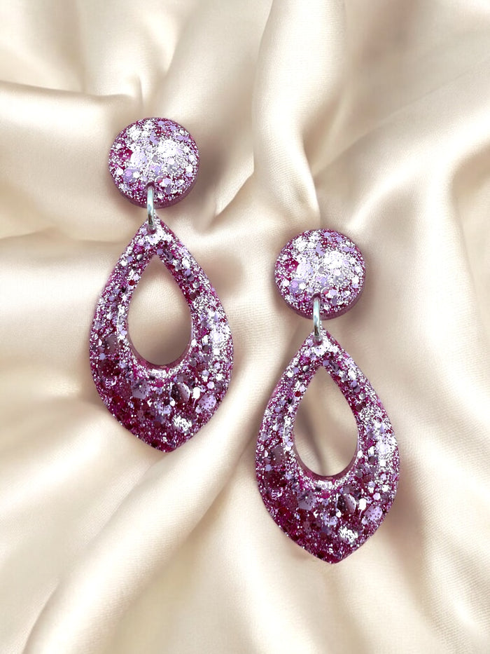 Feature Teardrop Baby Pink