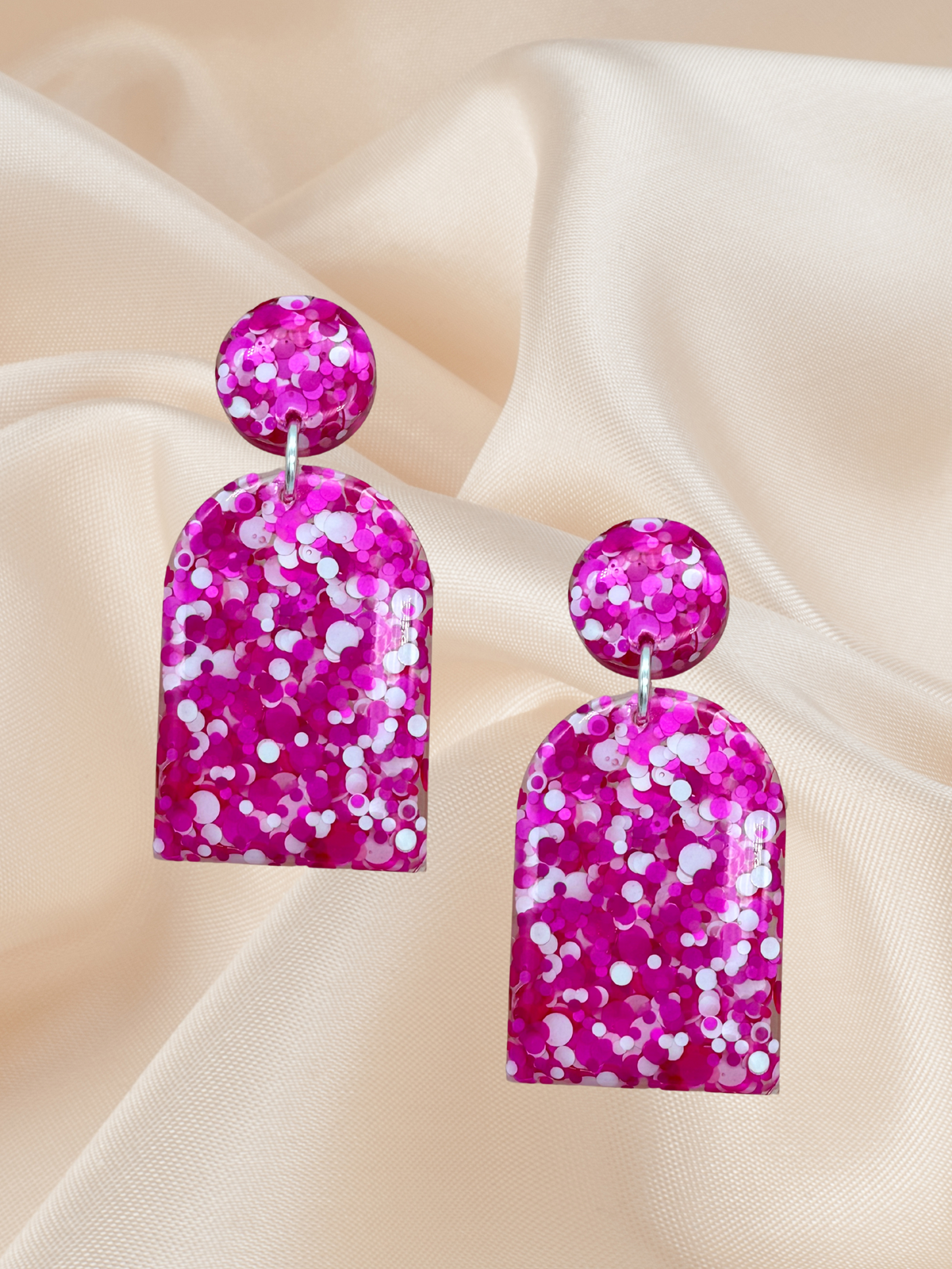 Long Arch Dangle Flamingo Confetti