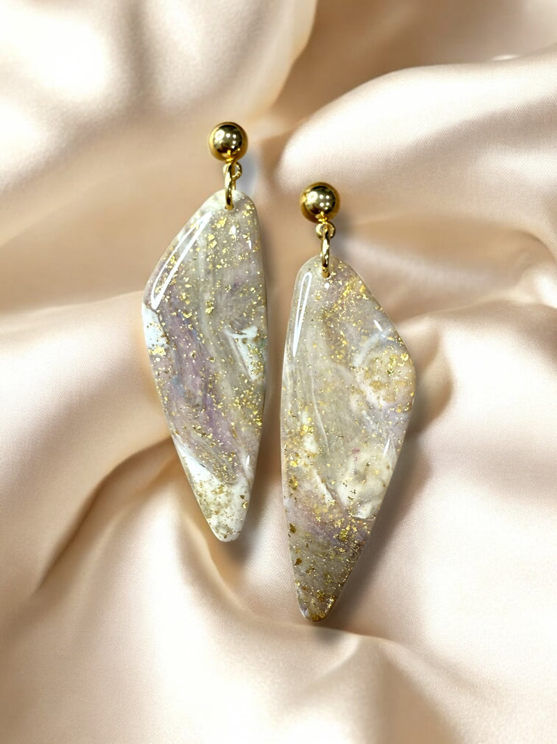Large Dangle Marbled Smokey Sandstone