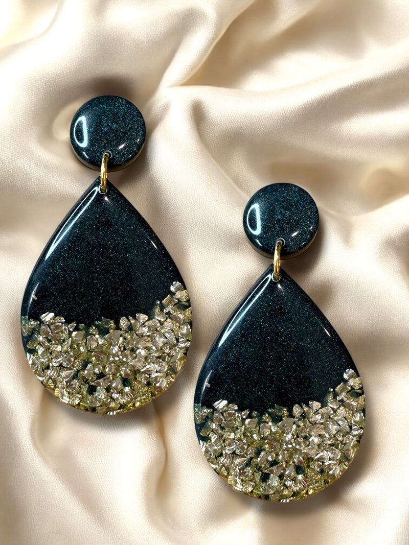 Large Dangle Turtle Cove & Gold Glass