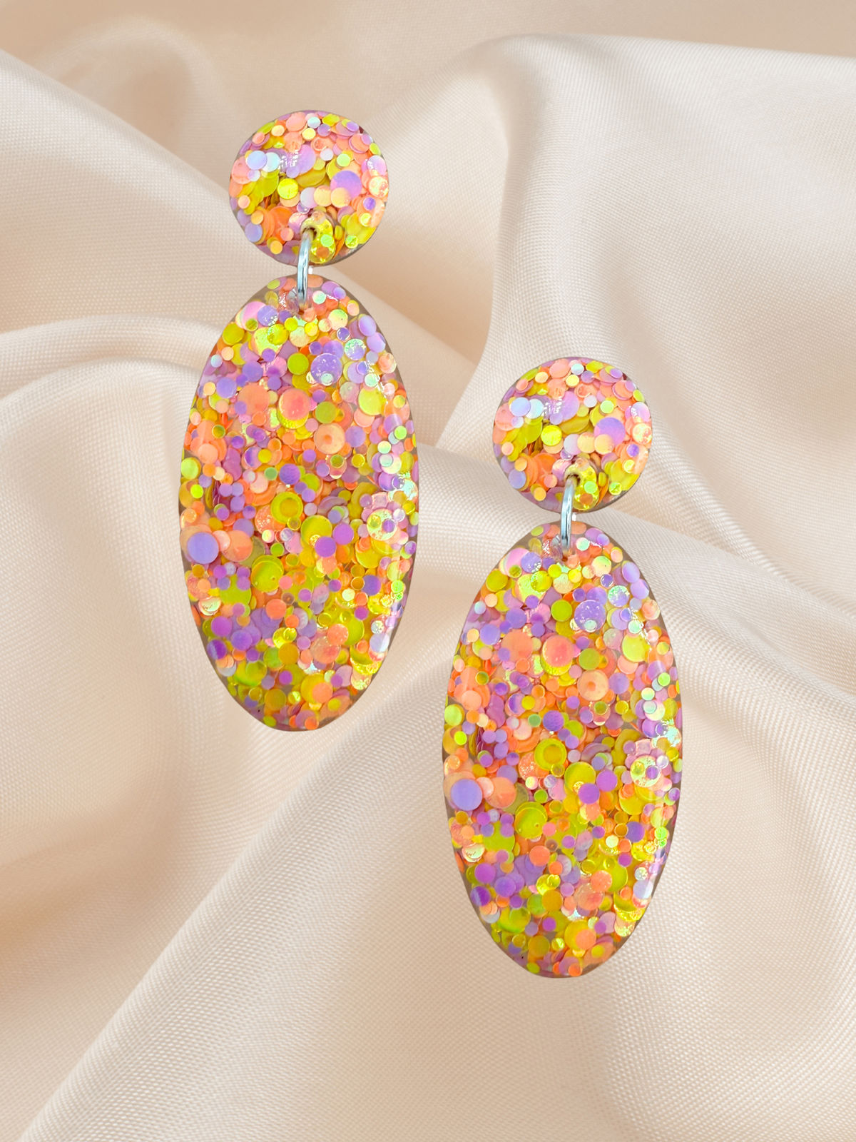 Large Oval Dangle Paradise