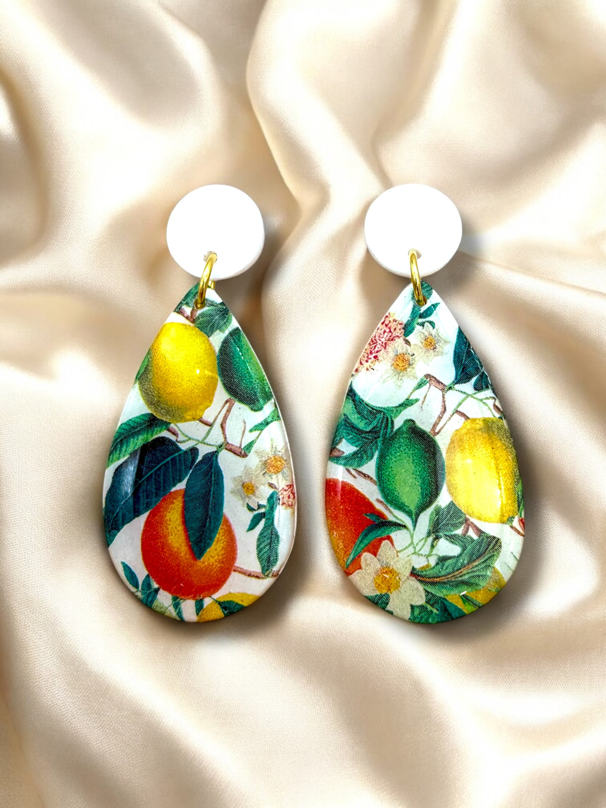 Large Clay Dangle Citrus Garden