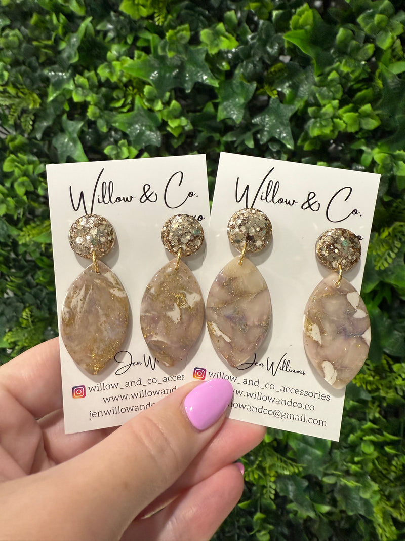 Large Dangle Smokey Sandstone