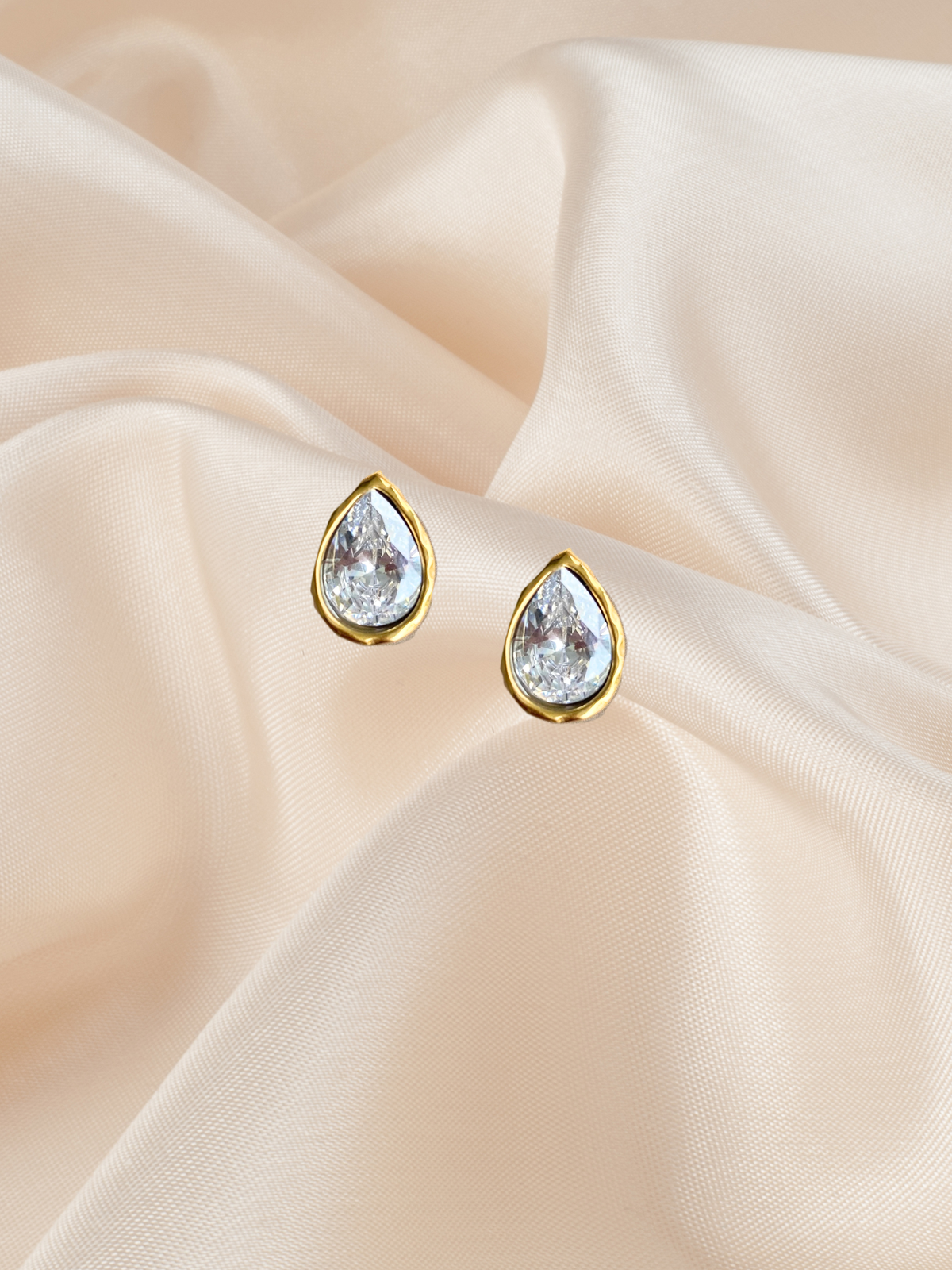 Cubic Zirconia Stud