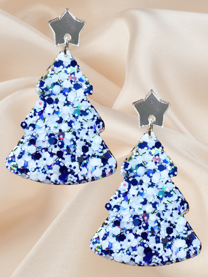 XL Christmas tree dangle A White Christmas