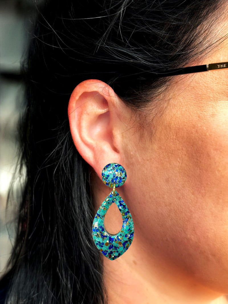 Feature Teardrop Dangle Seaglass Sparkle