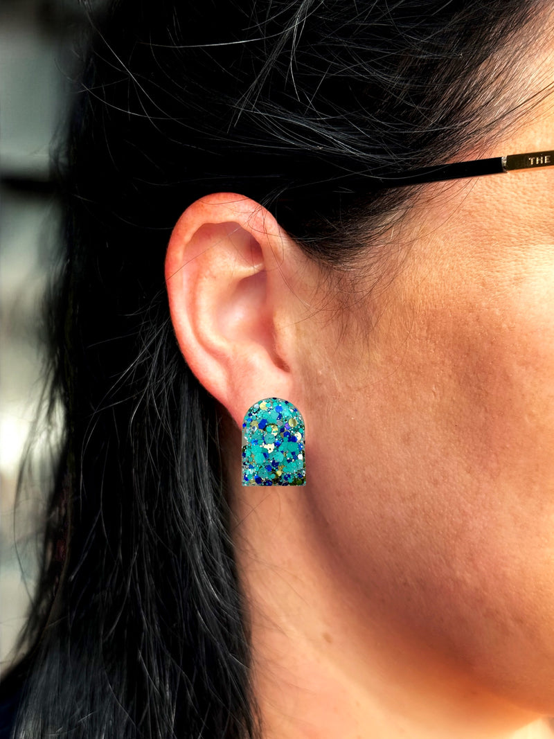 ARCH Stud Sea Glass Sparkle