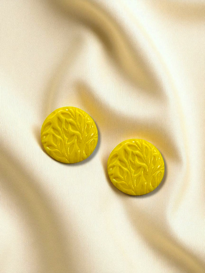 1.5 Clay Stud Sunshine Grove