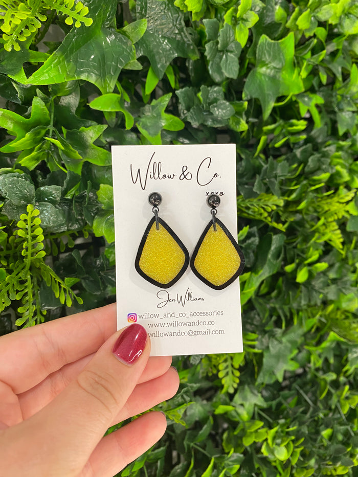 MINI Acrylic Frame Dangle Lemon Lime